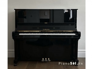 YAMAHA U3 PE
