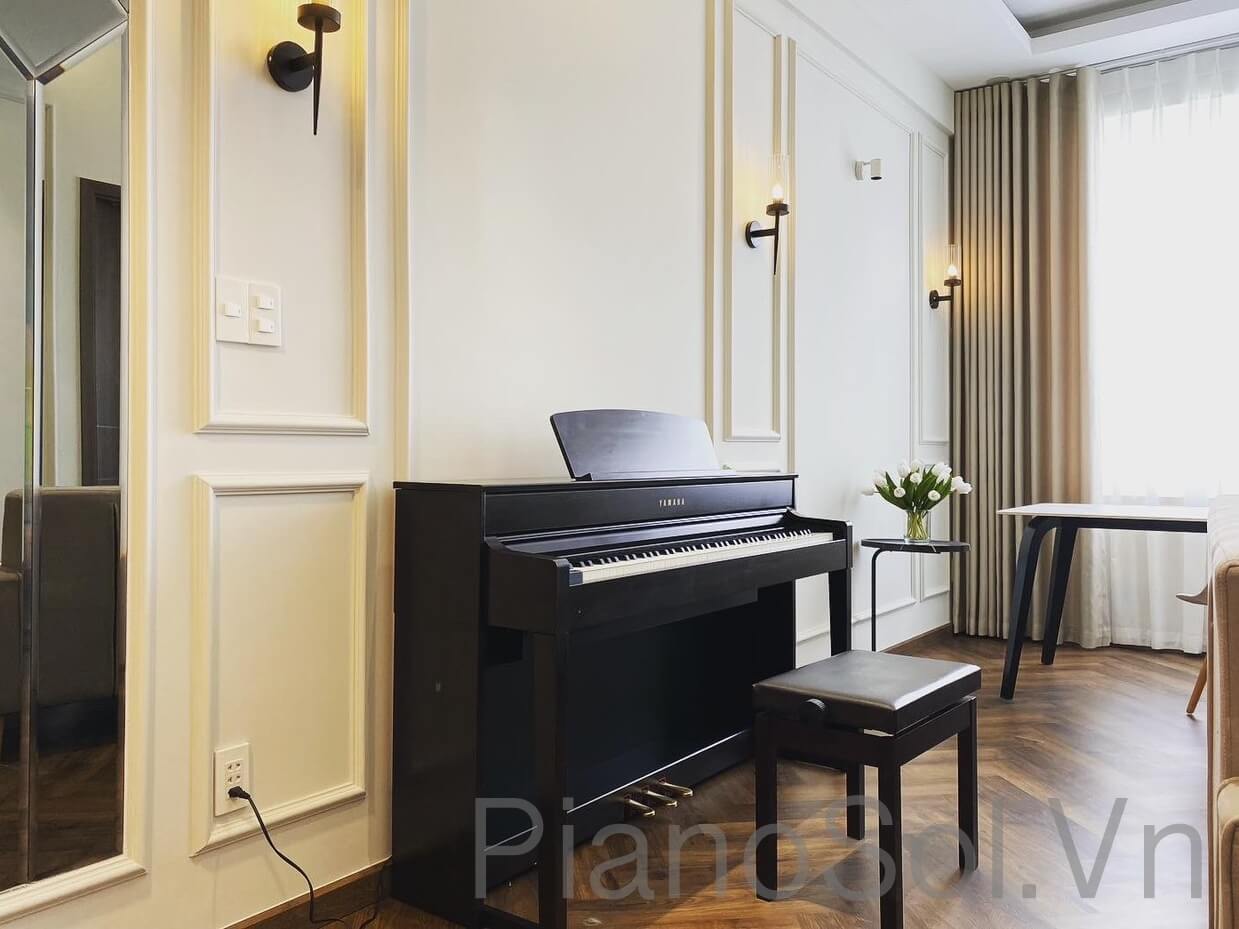 Piano Yamaha CLP745