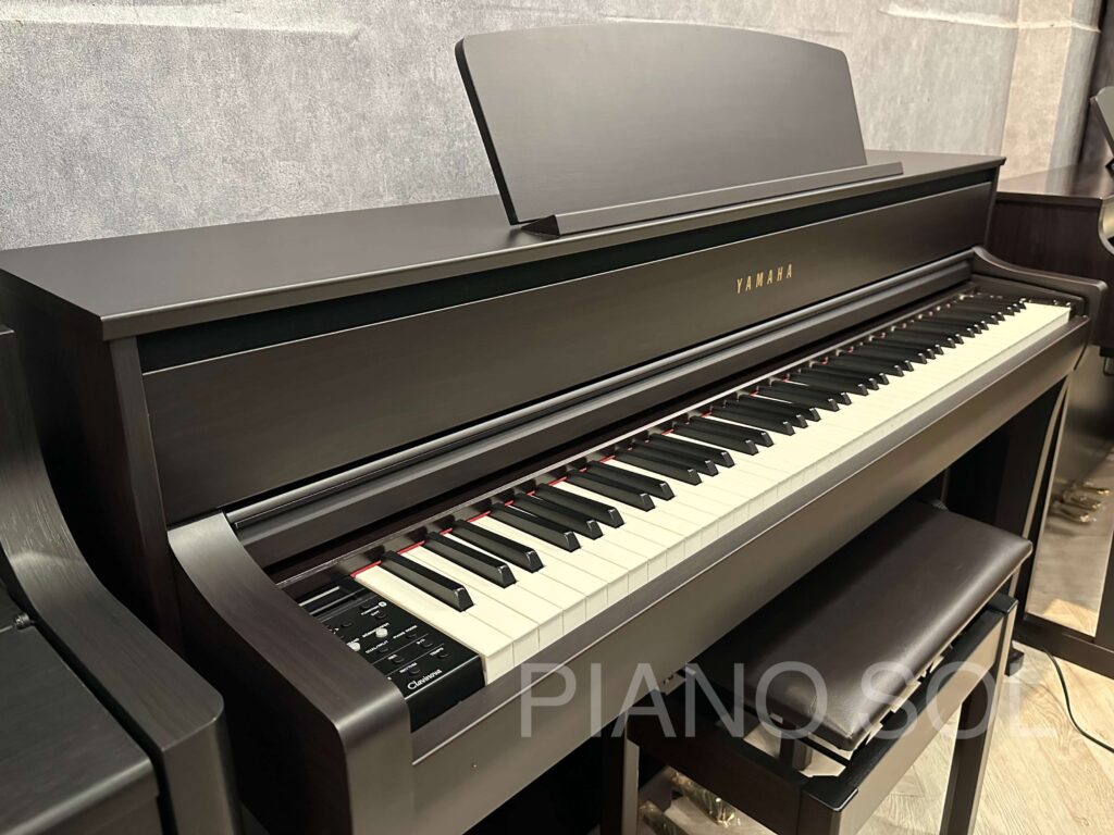 Yamaha CLP675