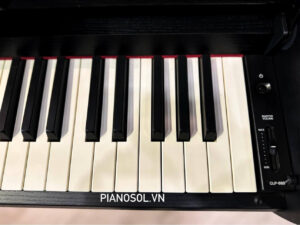 YAMAHA CLP-685