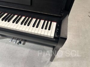 YAMAHA CLP-785