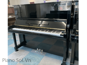 YAMAHA U30BL