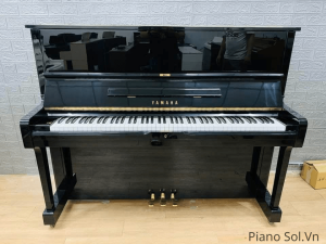 YAMAHA U1H