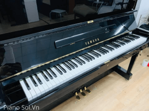 YAMAHA U1H