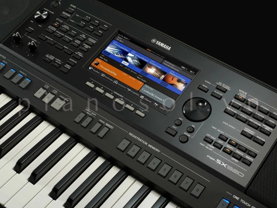 YAMAHA PSR-SX720