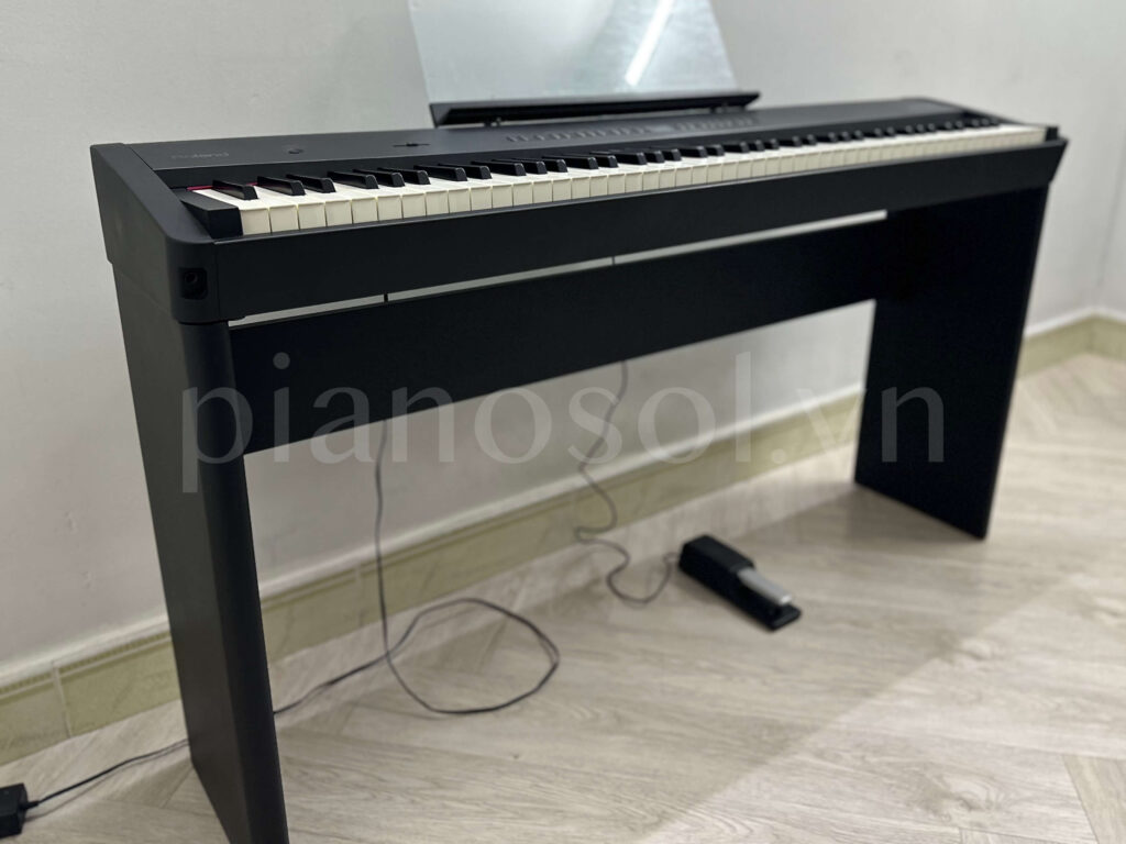 Roland FP50