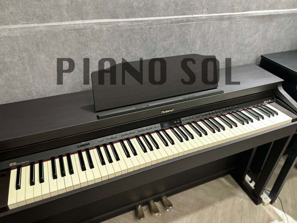 Piano điện Roland HP503